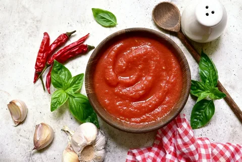 تصویر 2 از رب گوجه فرنگی فله بسته‌ بندی مقاوم حجم اقتصادی و ماندگاری طولانی